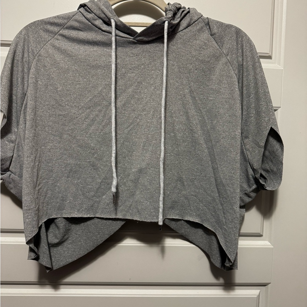 SHEIN Gray Cropped Hoodie size M